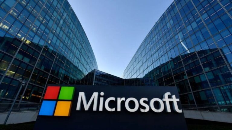 Microsoft Might Be Resurrecting Its Mixed Reality Business What It Means for the Future